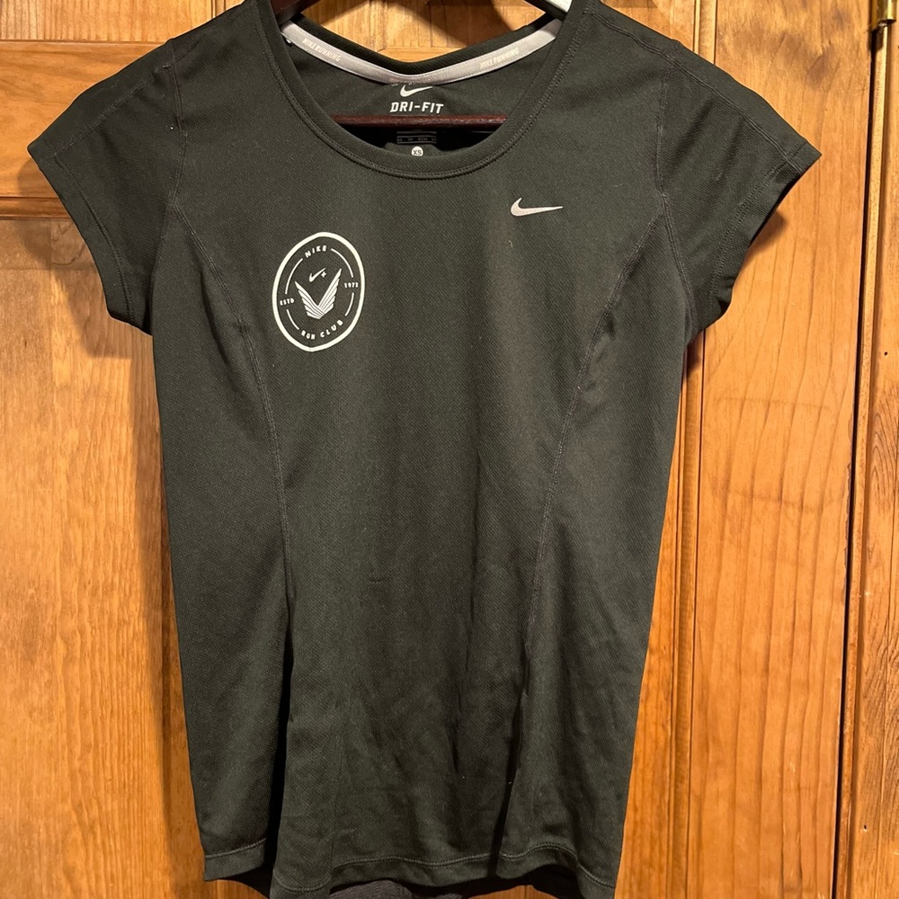 XS Nike Running Club Pacer Tee